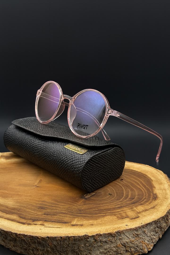 فریم عینک طبی زنانه صورتی کائوچوئی Pivot