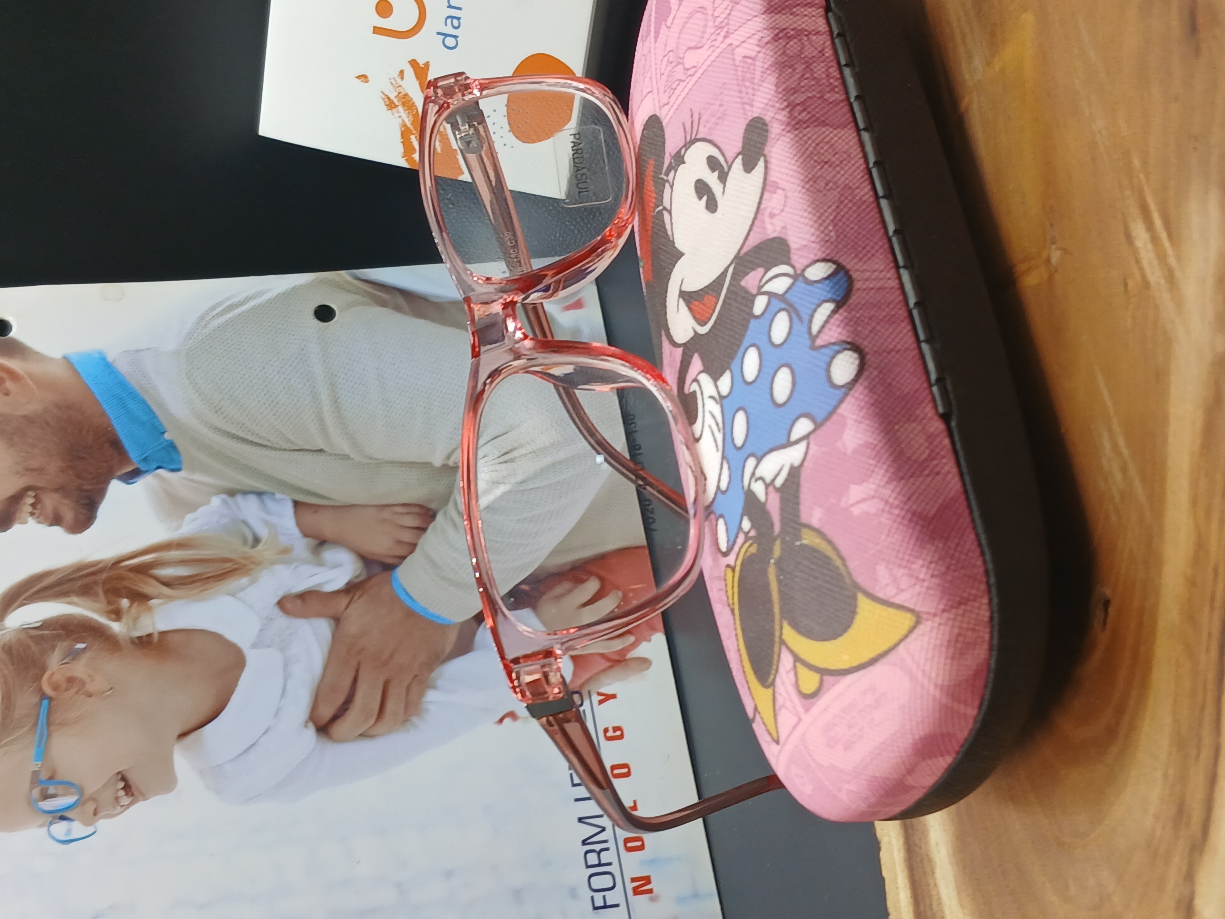 فریم عینک طبی بچه گانه صورتی پارداسول مدل 7020