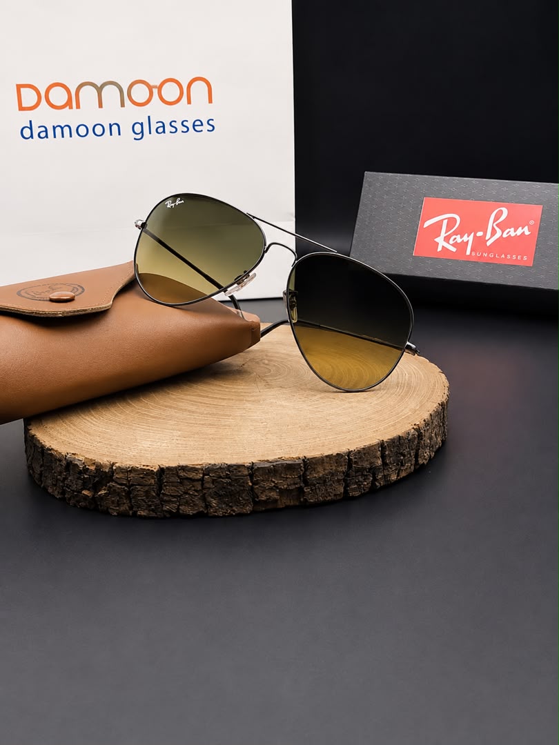 عینک آفتابی ریبن مدل RB3025 Aviator فریم نقره‌ای با عدسی گرادیانت سبز کهربایی