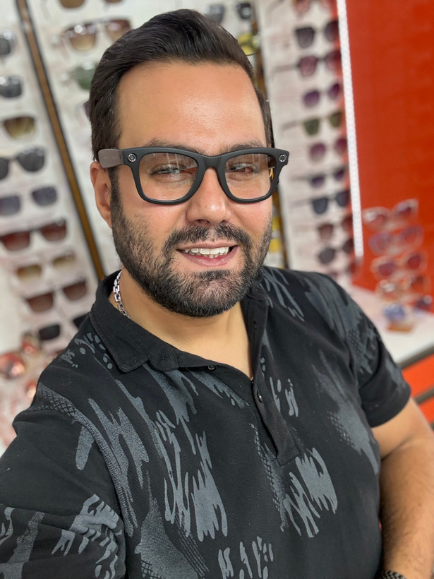 عینک هوشمند دوربیندار W610 با عدسی فوتوکرومیک